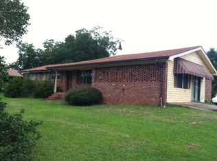 401 Burns Rd, Carrollton, GA 30117