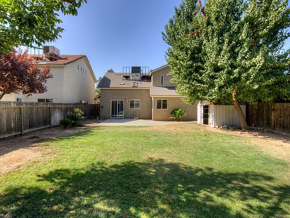 5th image of 9556 N 10th St