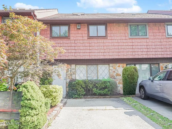 171 Rolling Hill Grn, Staten Island, NY 10312