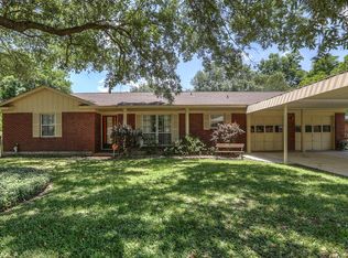 203 Bluebird Ln, Pasadena, TX 77502