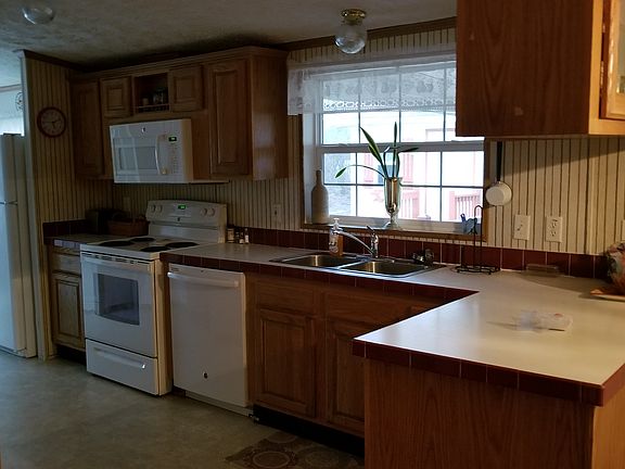 2nd image of 4219 Heritage Ln