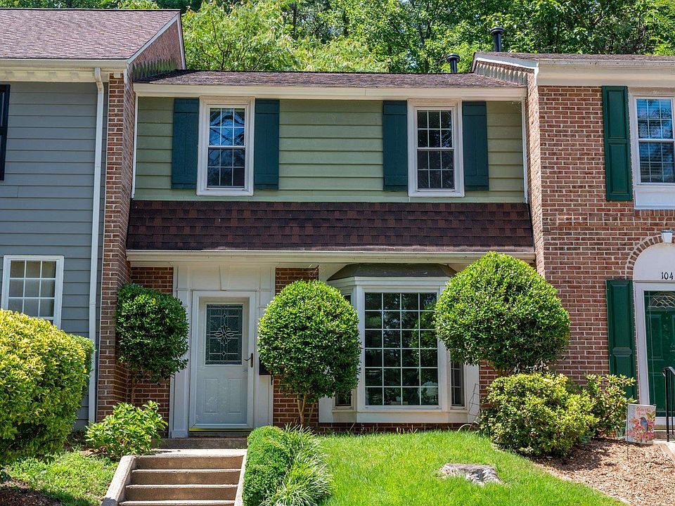 1st image of 102 Mansfield Ct