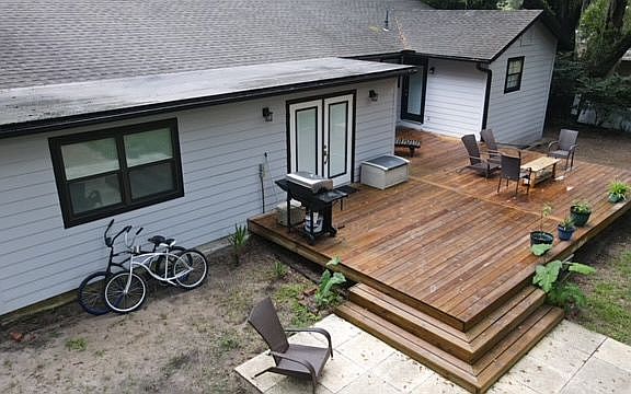 4th image of 414 Stanley Dr