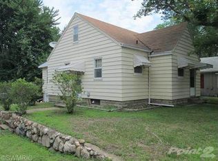 2893 Bluff St, Stevensville, MI 49127