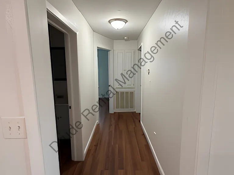 30121 Julia St — Photo 5