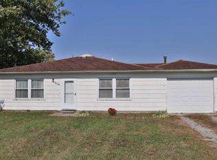 204 Northwestern Ave, Monticello, IN 47960