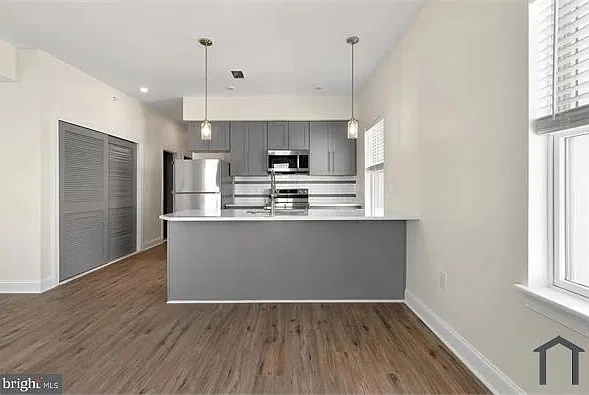 509 Gorgas Ln — Photo 3