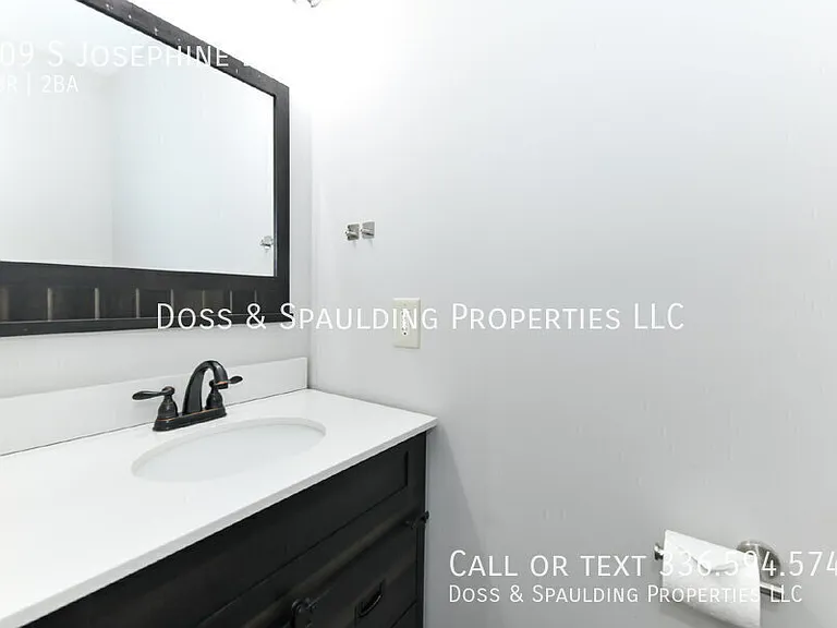 909 S Josephine Boyd St — Photo 9