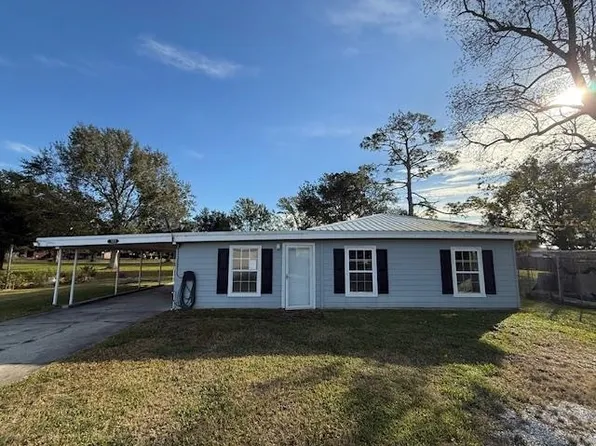 125 S Dominique Dr, Gheens, LA 70355