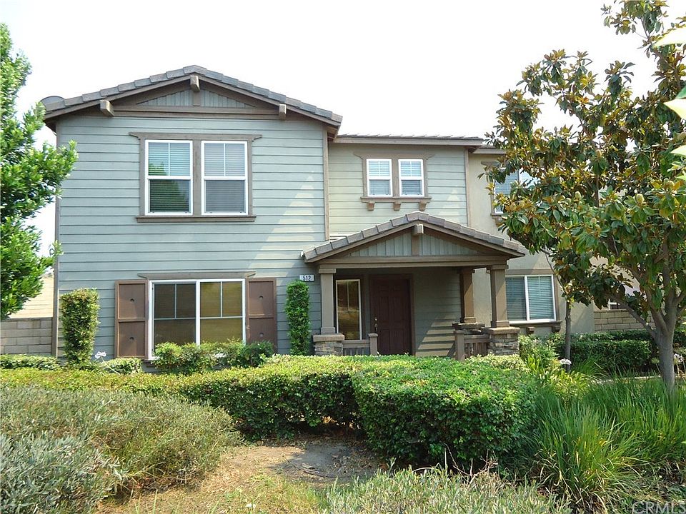 1st image of 512 N Placer Privado