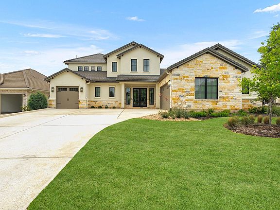 2nd image of 1106 Flint Ridge Trl