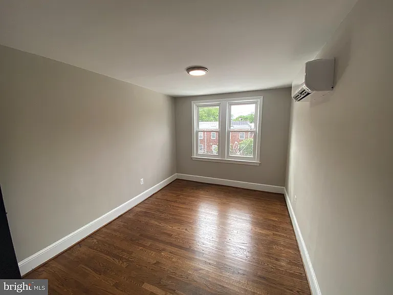 4758 Lee Hwy #1 — Photo 9