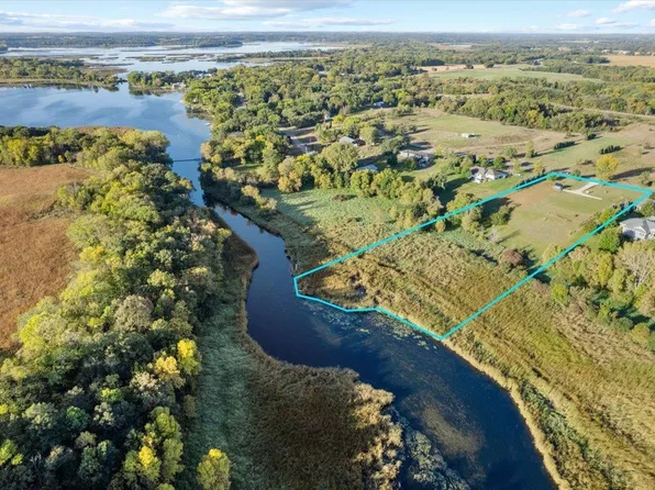 14714 Hidden River Dr, South Haven, MN 55382