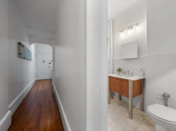 527 West 110th Street image 8 of 9