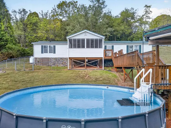 6750 Post Office Ln, Dublin, VA 24084