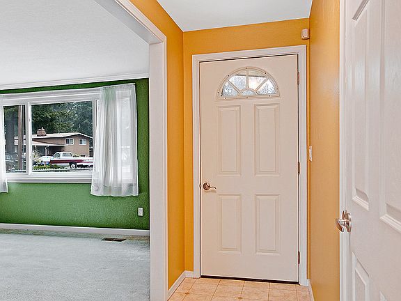 2nd image of 6906 113th Street Ct E