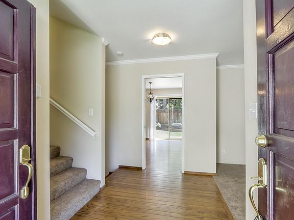 5th image of 6038 Fernglen Dr