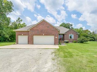 14 N Crestview Lakes Est, Wichita, KS 67220