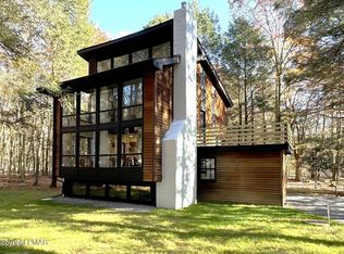 156 Pocono Rd, Albrightsville, PA 18210