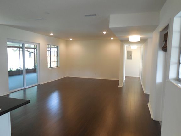 4th image of 4613 W Bay Court Ave