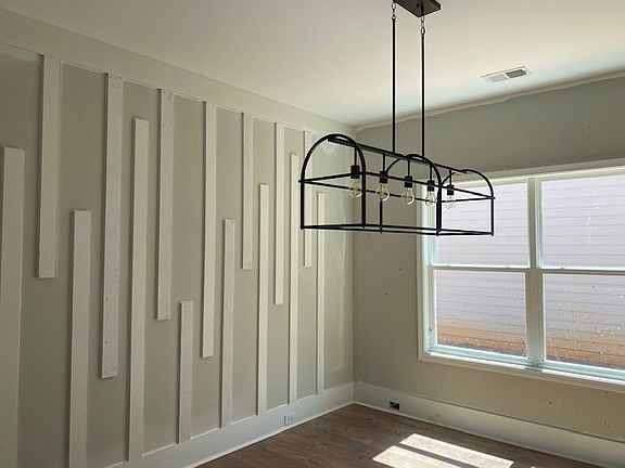 2nd image of 122 Cedar Park Way