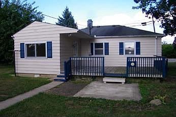 2nd image of 72 N Main St
