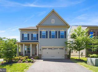 9077 Bear Branch Pl, Fairfax, VA 22031