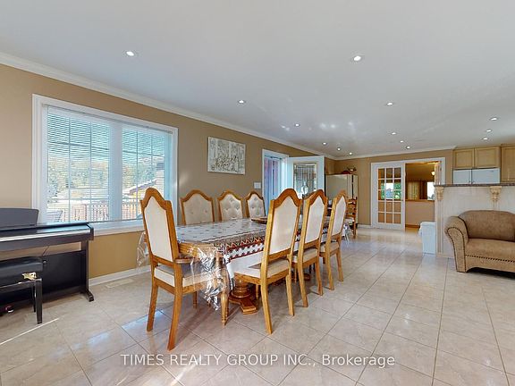 5th image of 26 Evans Dr