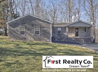 625 Poplar Dr, Crossville, TN 38571