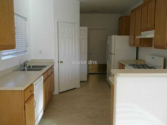 4th image of 7745 Prosperity River Ave