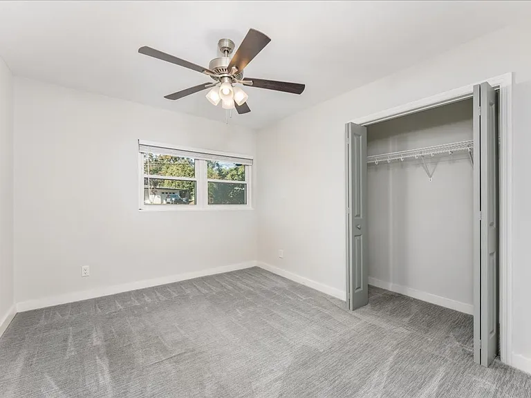 1707 Hall Dr — Photo 21