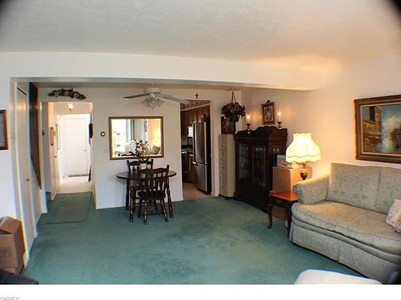 5th image of 15284 Pine Hill Trl