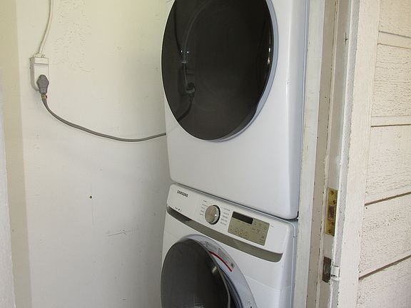 Washer & Dryer