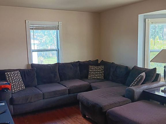 2nd image of 1641 Lee St