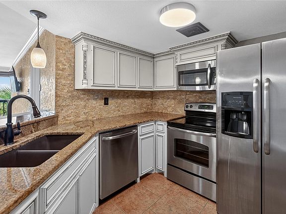 5th image of 15002 Windward Dr Unit 207