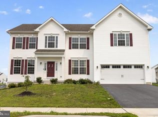 30 Charleston Cir, Dover, DE 19904