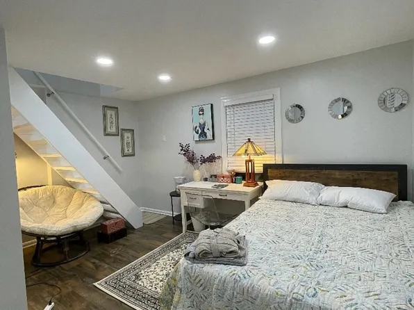4025 Guinea Rd #4, Annandale, VA 22003
