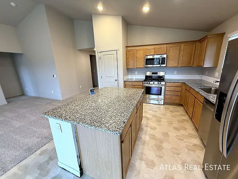 3007 N Cherry Grove Way — Photo 7