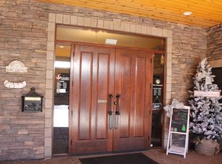 2450 S White Mountain Rd APT B, Show Low, AZ 85901