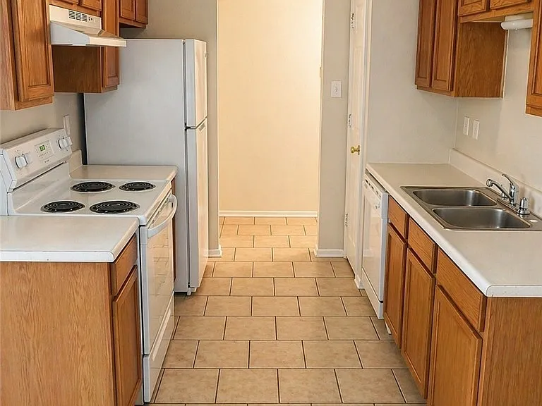2606 Timberline Dr — Photo 6