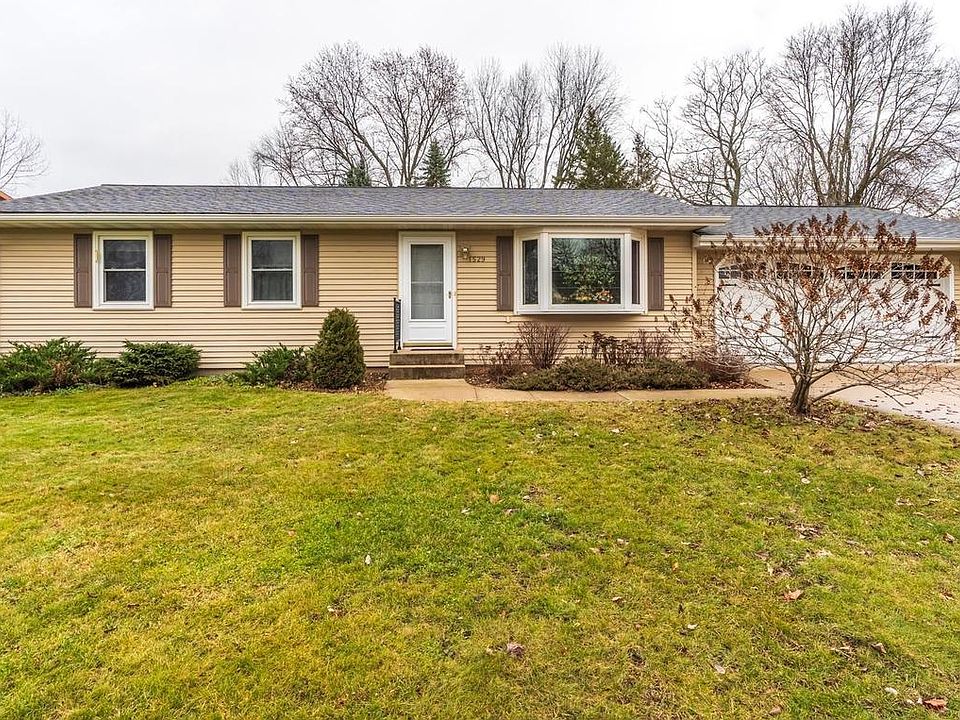 1st image of 1529 BEECHWOOD DRIVE