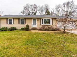 1529 Beechwood Dr, Wausau, WI 54401
