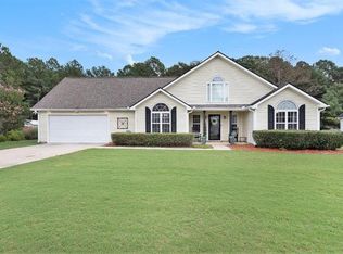 310 Windermere Dr, Loganville, GA 30052