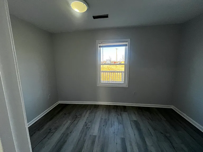 706 Ridge Ave — Photo 11