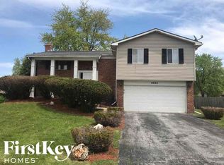 6044 Allemong Dr, Matteson, IL 60443