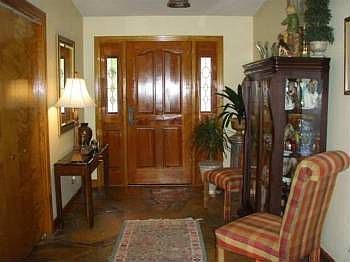 2nd image of 114 Zackwood Ln