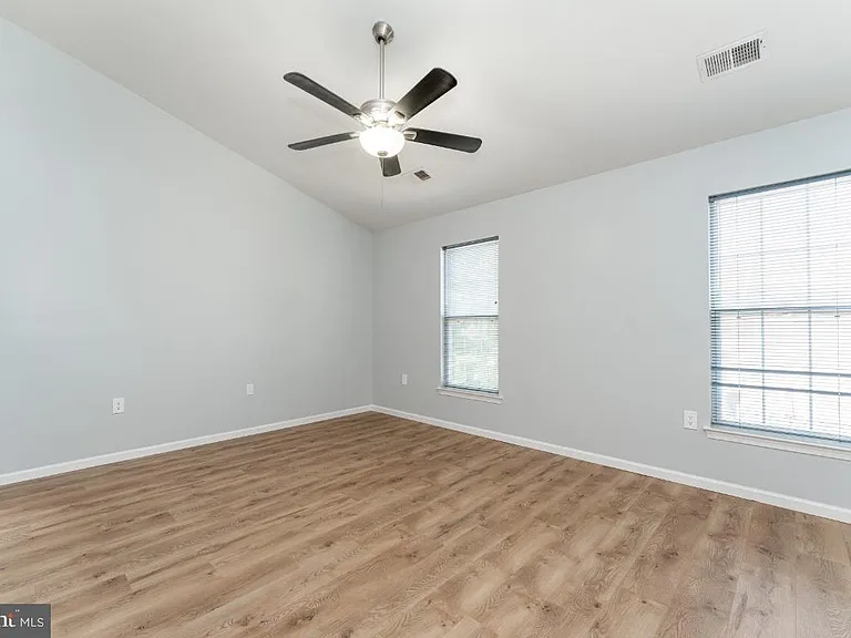 2383 Laconia Ct — Photo 21