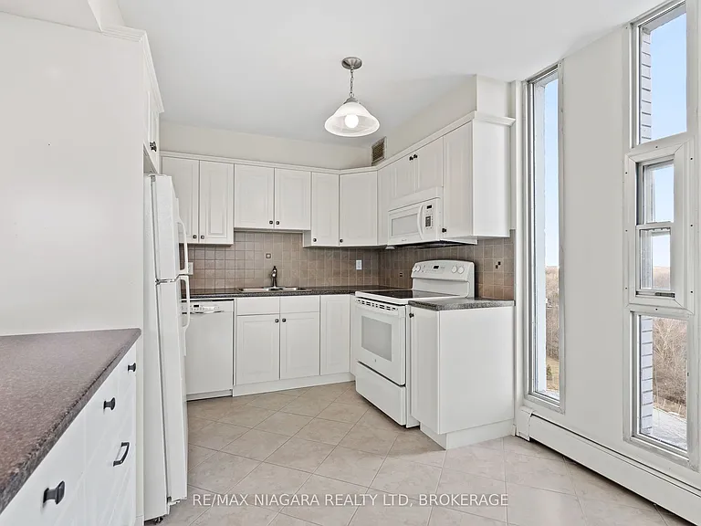 35 Towering Heights Blvd #1003 — Photo 15