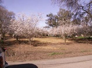 391 Arlberg Rd, Hickman, CA 95323