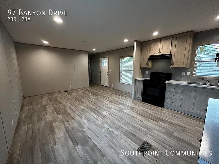 97 Banyon Dr — Photo 6